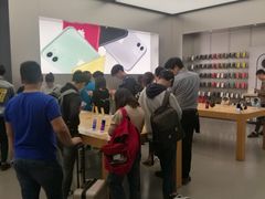 -Apple零售店(新街口店)