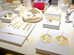 -LADY FAFA(巨鹿路陕西南路路口店)