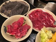 -洞亭火锅(防空洞总店)