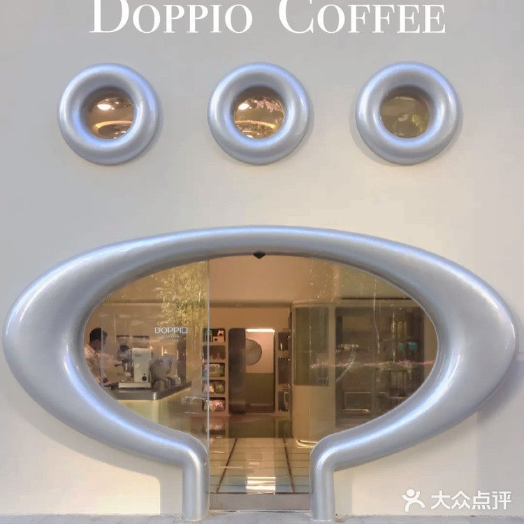 广州探店|来太空舱玩玩喵汪星人&叹咖啡