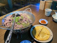 -肖四女乐山跷脚牛肉(南汇大学城生活广场店)