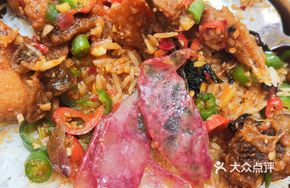 Cantonese腊味 Double Pork Rice in Clay Pot