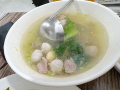 -建国蚵煎蚵面