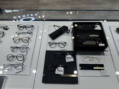 -LensCrafters亮视点(港汇恒隆广场店)