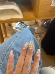 -UGIRL有个美甲