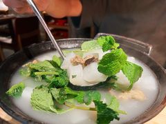 -缘生态云南菜·野生菌庭院餐厅(华侨城店)