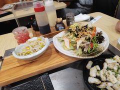 日葵的蔬菜色拉-日葵 大阪烧ひまり(仙霞路店)