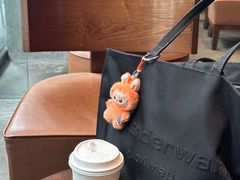 -星巴克臻选(广州高德置地秋广场店)