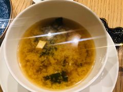 -丽思卡尔顿·炙焰·铁板烧餐厅