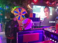 -路边边.炒菜烧烤.音乐餐厅(良乡长虹店)