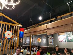 大堂-唯成•韩国炭火烤肉 유성고기