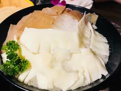 -三人行骨头王火锅(长寿店)