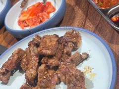 -明洞阿姨·韩式酱蟹烤肉·创意料理(三元桥店)