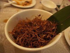 干煸茶树菇-甲21号招待所