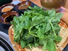 -阿山卓·野生菌火锅·纳西火塘烤肉