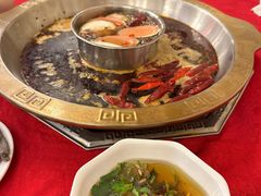 -山城年华老火锅(玉林店)