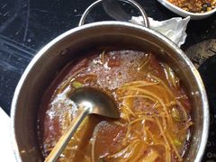 -唯爱KTV聚会餐厅(仙林东城汇店)