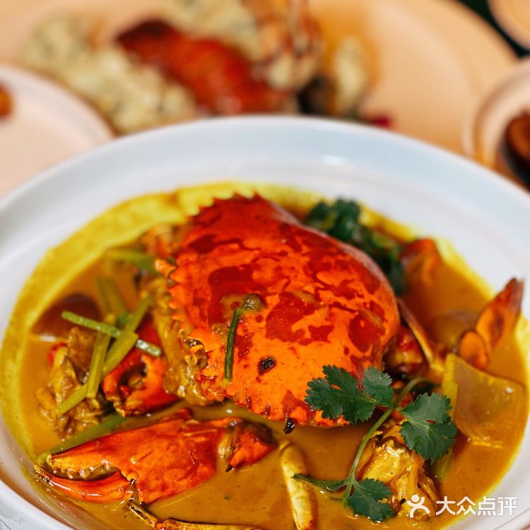 快来！这一道菜竟然用了25只大闸蟹！