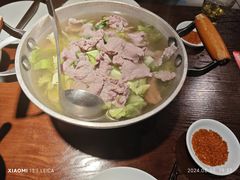 -全牛匠·乐山跷脚牛肉(西单华威约饭街店)
