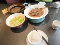 -湘知湘味(岳麓山店)