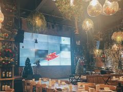-胡桃里音乐餐厅(陶溪川店)(川湘赣菜·世界百大酒庄直供红酒·音乐表演)