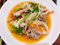 昌吉回民椒麻鸡-清真·玛丽亚新疆菜主题餐厅(浙江中路店)