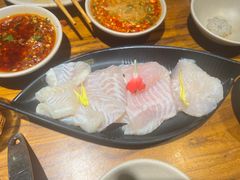 -老牌坊云南鱼豆花火锅(嵩山店)