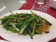 -吴记酱骨炖菜馆(西大直街店)