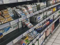 -物美超市(右安门店)