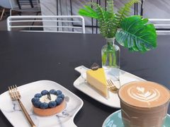 -UNI UNI(环亚凯瑟琳店)