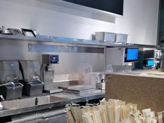 -喜茶(上海打浦桥日月光gelato lab+店)