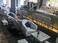 -穹六人间 people 6(岳阳路店)
