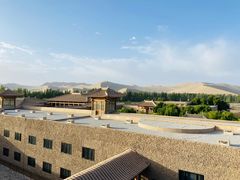 -敦煌山庄摘星阁