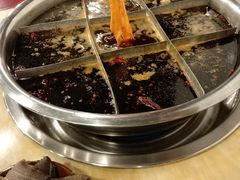 -邓莽子老火锅(中兴路总店)