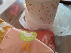 -麦当劳(龙洞店)
