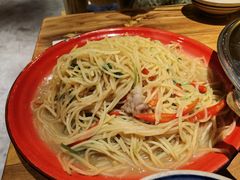 破店土豆丝-破三川·新川菜(静安大融城店)