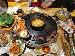 -江南猪肉商会无限续吃(弘大店)