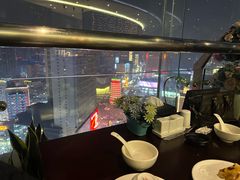-粤海酒店-旋转餐厅