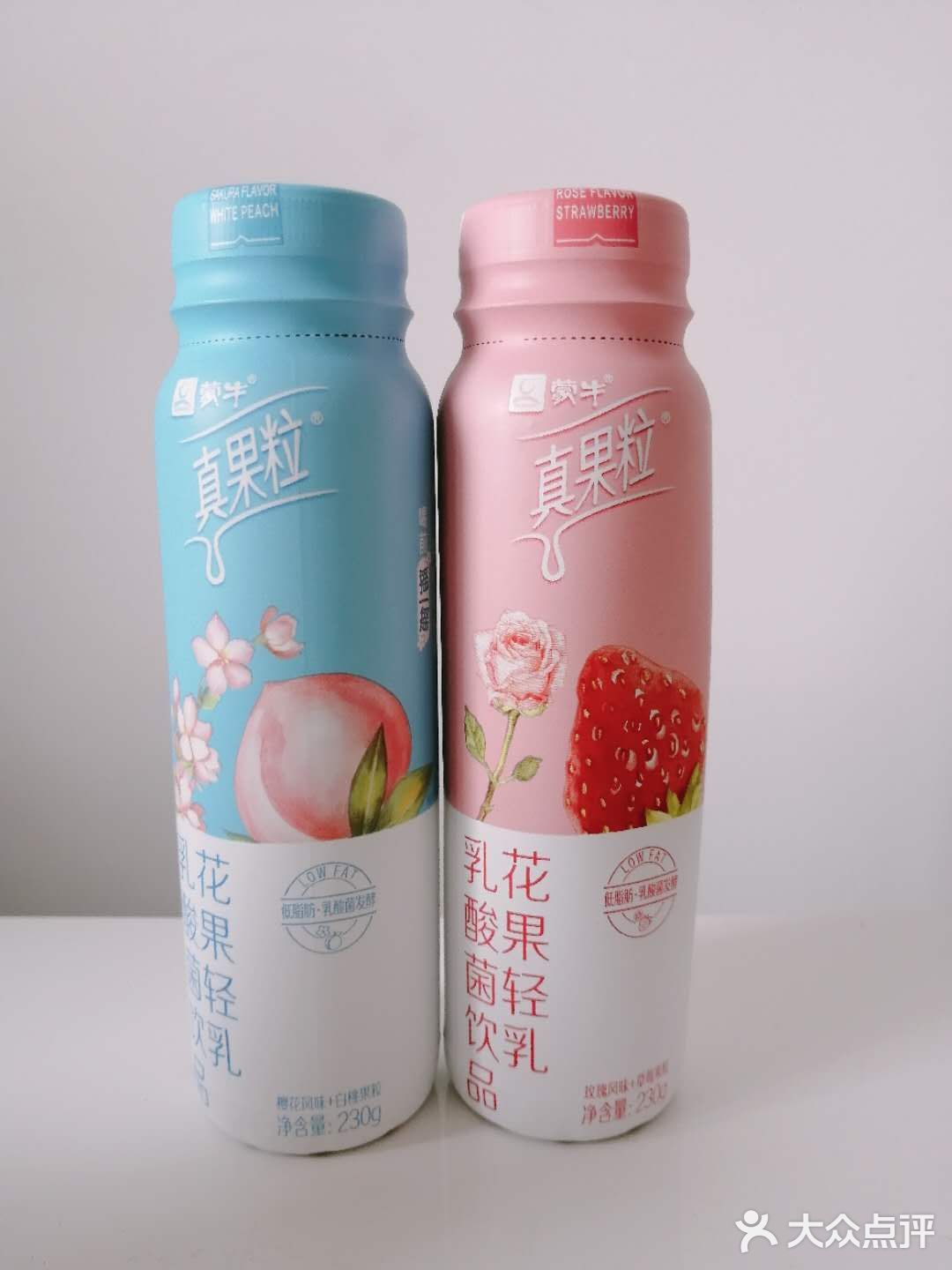 蒙牛真果粒花果轻乳乳酸菌饮品,樱花风味加白桃果粒