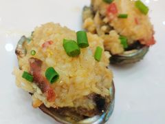 蒜蓉烤鲍鱼-覃记海鲜美食餐厅