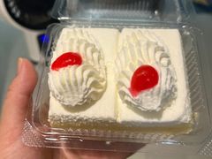 -红宝石·鲜奶小方·海派西点房(南翔店)