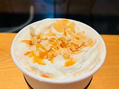 炭烤巴旦木牛乳拿铁-星巴克(石厦街店)