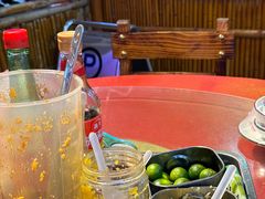 -三亚火车头万人海鲜广场