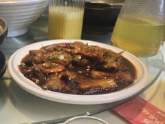 -松沪名灶·豆浆鱼头·新上海菜(飞航吾悦广场店)