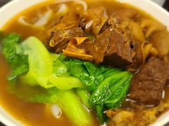 牛腩猪肠河粉-珍珍小食店(西华路店)