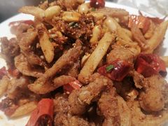 -三人行骨头王火锅(长寿店)