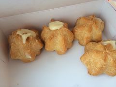 -天品味 一口吃榴莲泡芙