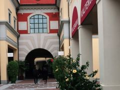 -佛罗伦萨小镇广佛名品奥特莱斯(疏港路店)