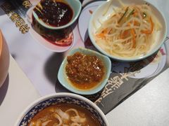 -初晋·山西地道刀削面.晋北莜面香(星耀城店)