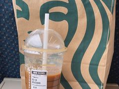 -星巴克臻选(南京金茂览秀城店)